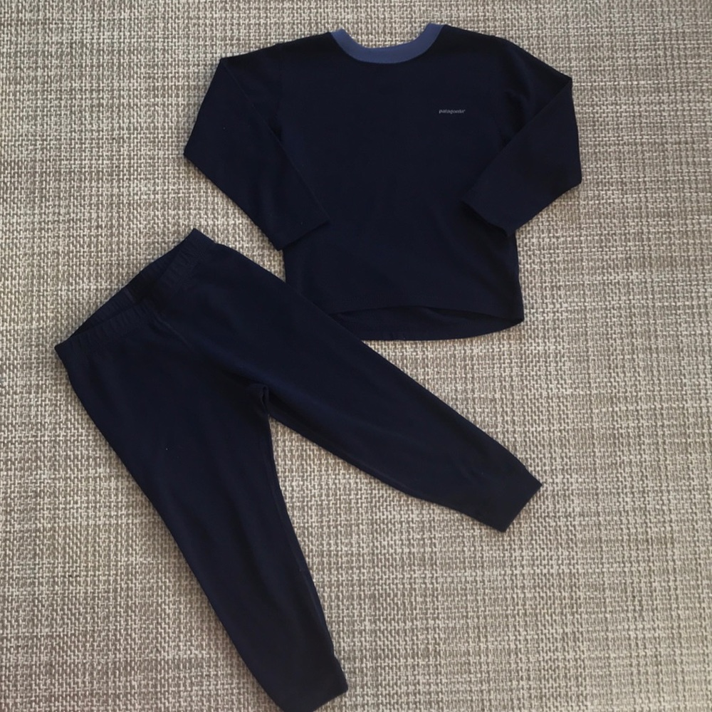 Patagonia Base Layer Set (kids' size XXS)